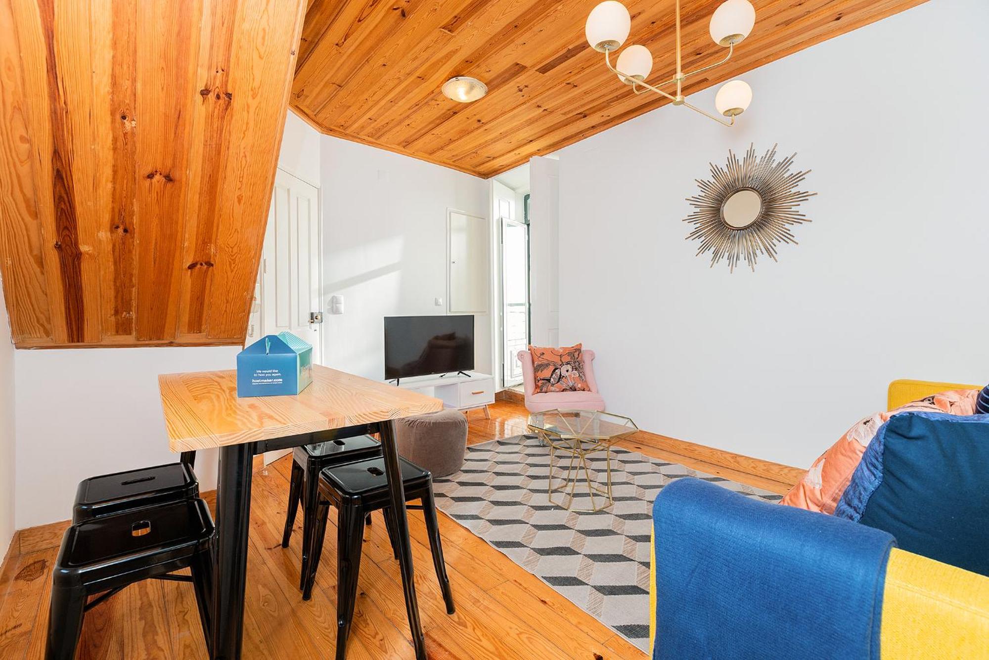 River View 1Bdr Apt In Alfama Close To Tram Lisboa Ngoại thất bức ảnh